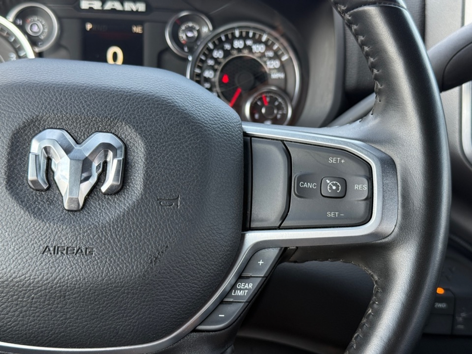 2024 Ram 3500 Big Horn Crew Cab 4x4 8' Box, 38646, Photo