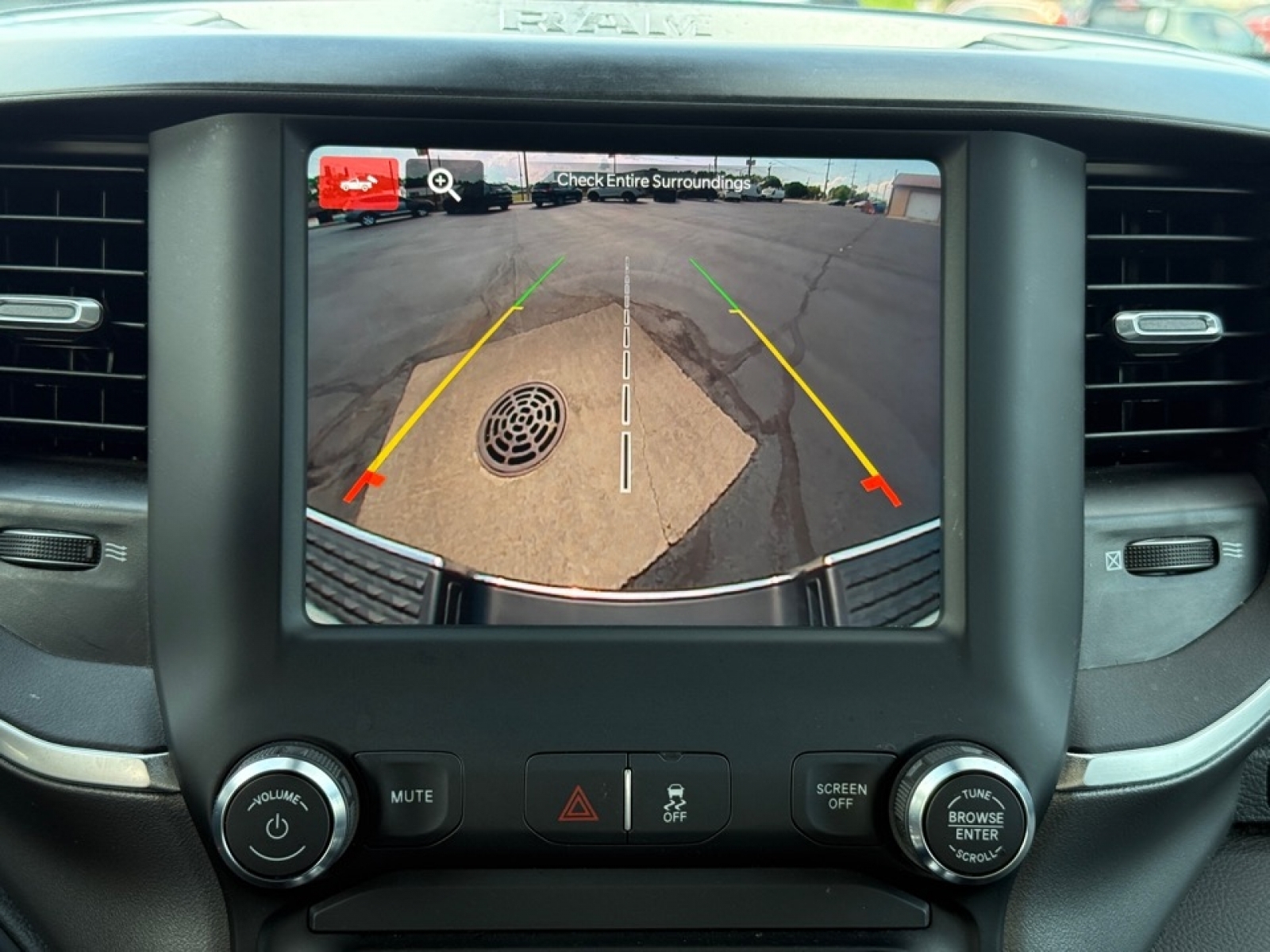 2024 Ram 3500 Big Horn Crew Cab 4x4 8' Box, 38646, Photo