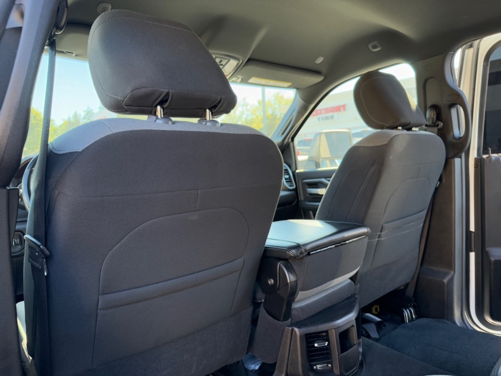 2024 Ram 3500 Big Horn Crew Cab 4x4 8' Box, 38944, Photo