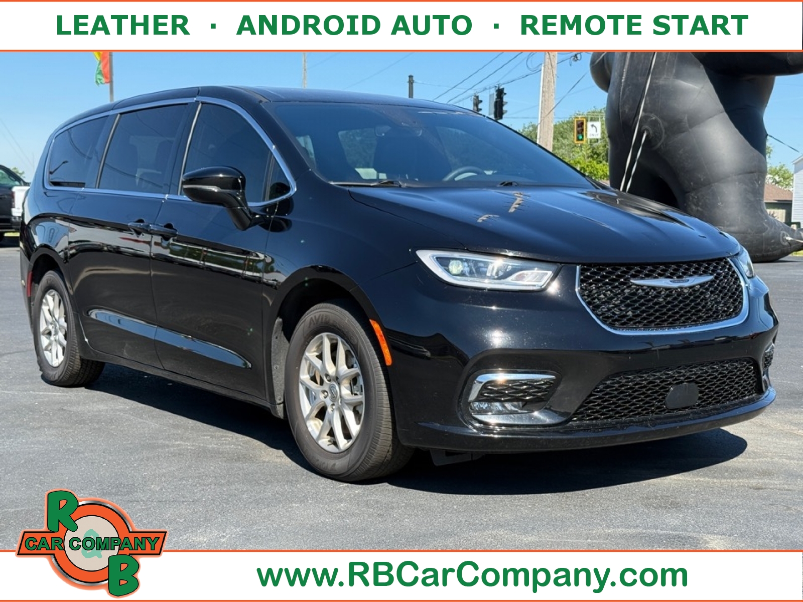 2025 Chrysler Pacifica Select FWD