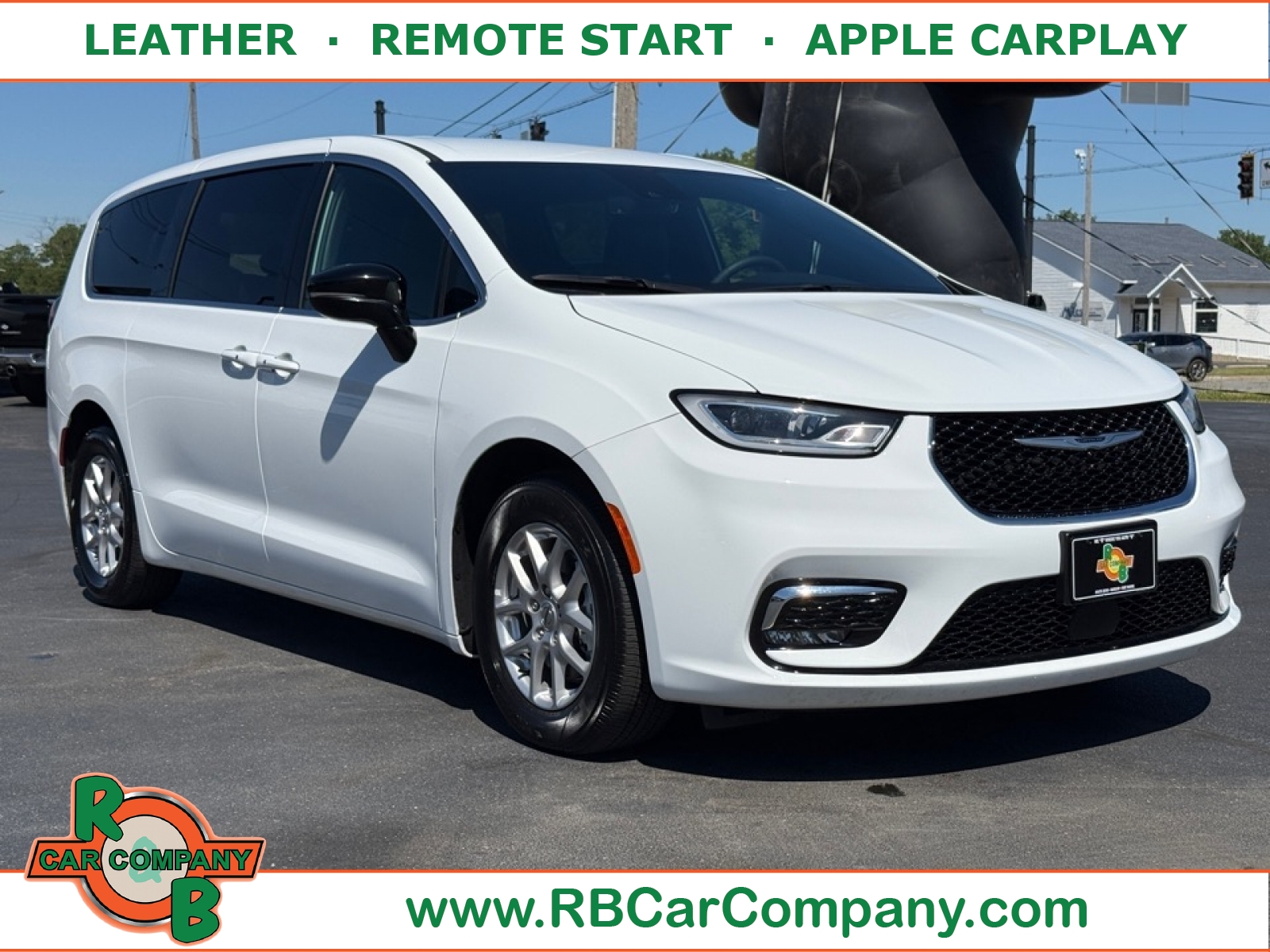 2025 Chrysler Pacifica Select FWD