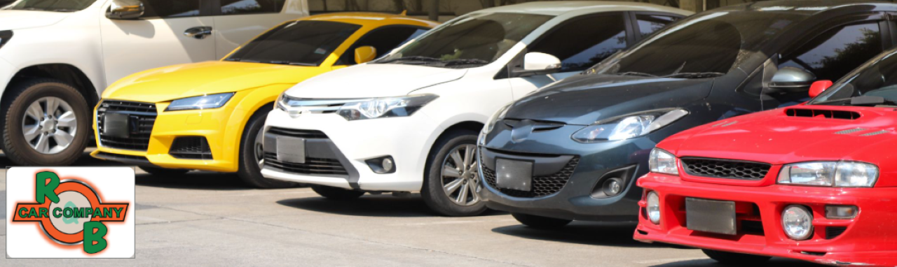 Customer browsing R&B Car Company�s inventory of affordable used trucks and SUVs in St. Joseph County.