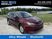 Used, 2021 Chrysler Voyager LXI, Red, 504398-1