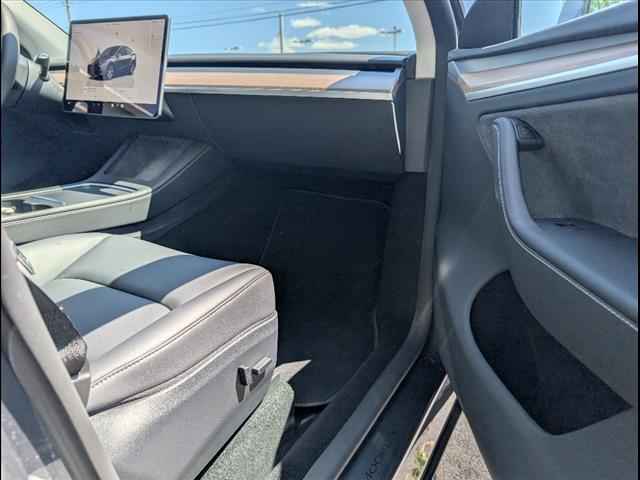 Used 2023 Tesla Model Y Long Range with VIN 7SAYGDEE8PA119470 for sale in Bowling Green, KY