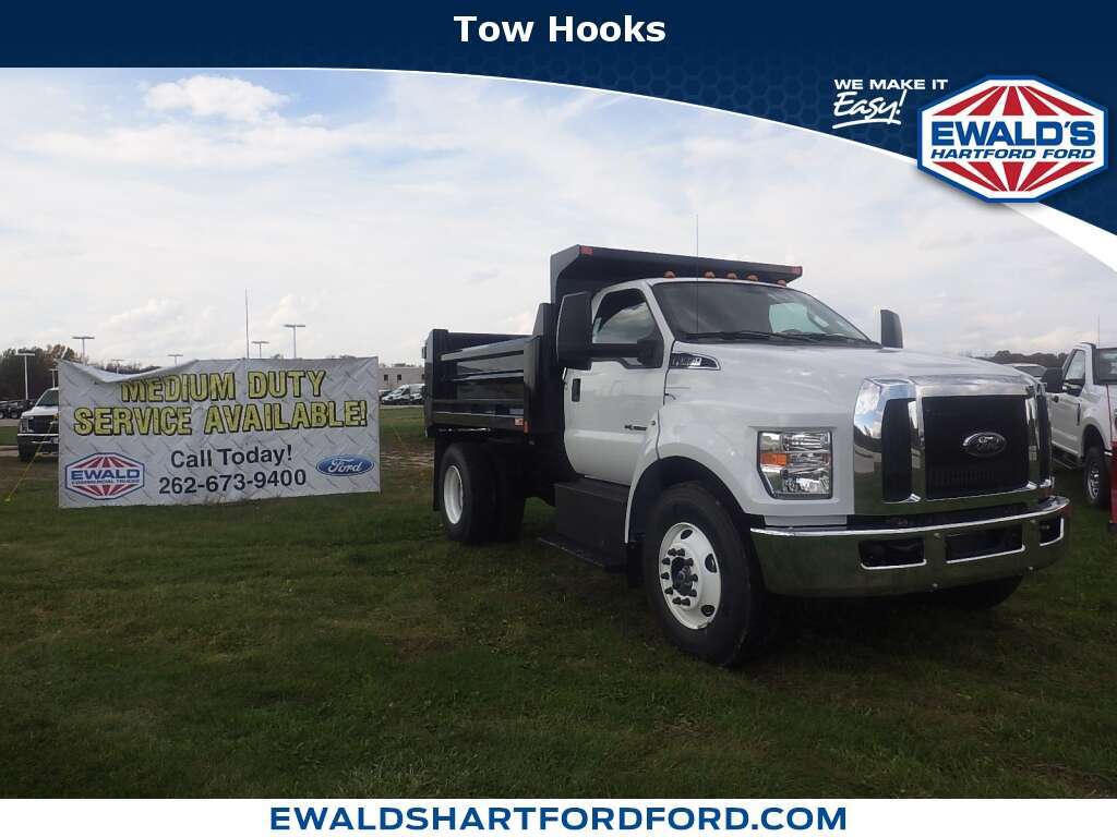 2018 Ford Super Duty F-750 Straight Fram Reg Cab, HTA19813, Photo 1