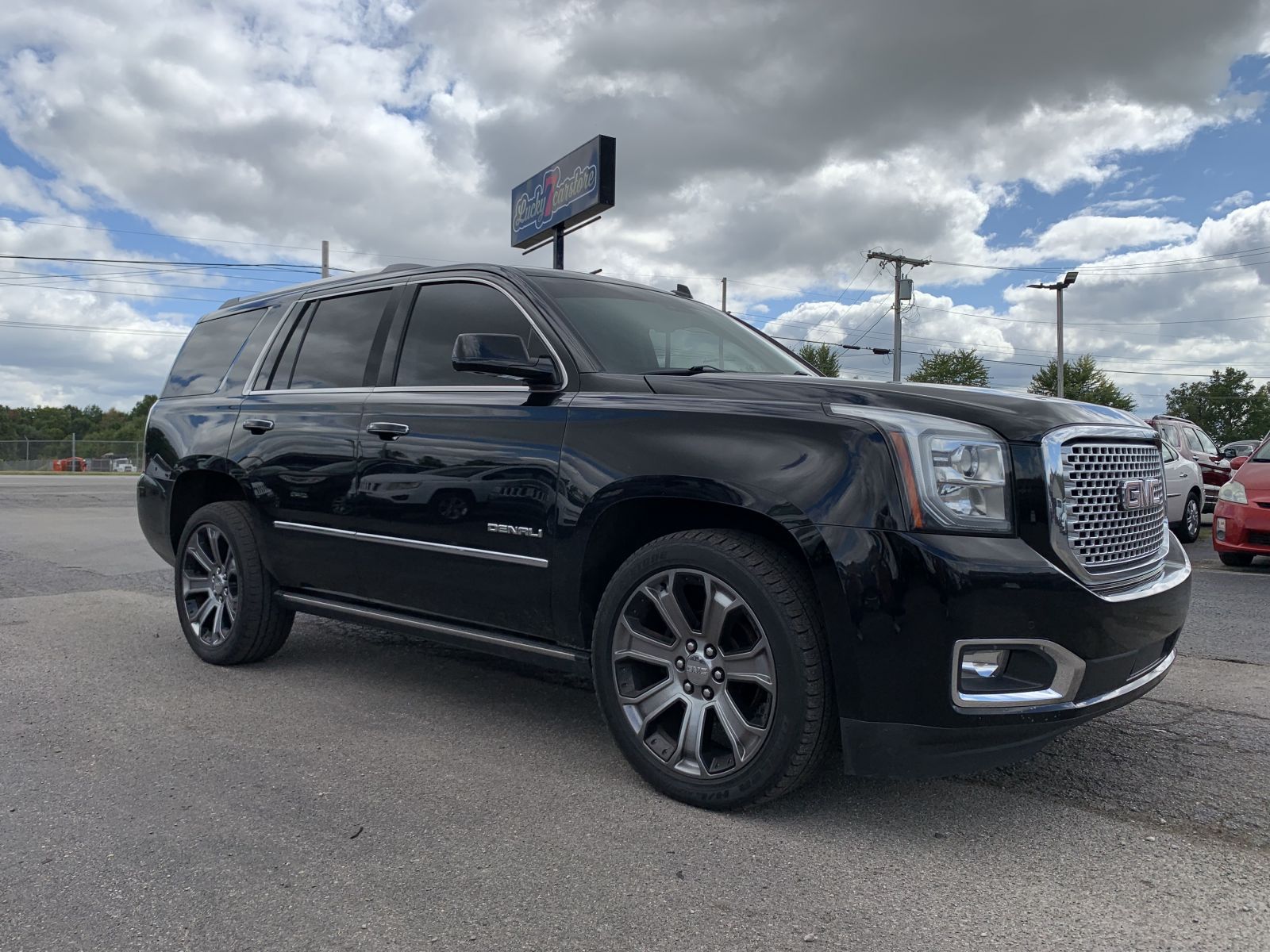 2015 GMC Yukon Denali, W2061, Photo 1