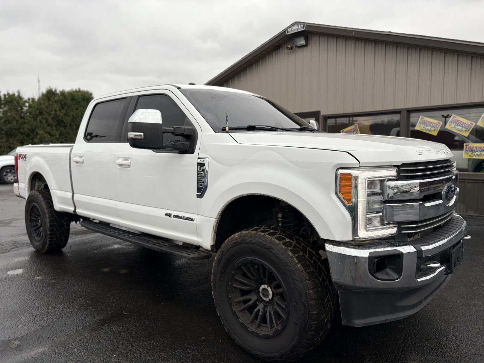 2017 Ram 3500 SLT Crew Cab 4x4 8' Box, W2899, Photo 1