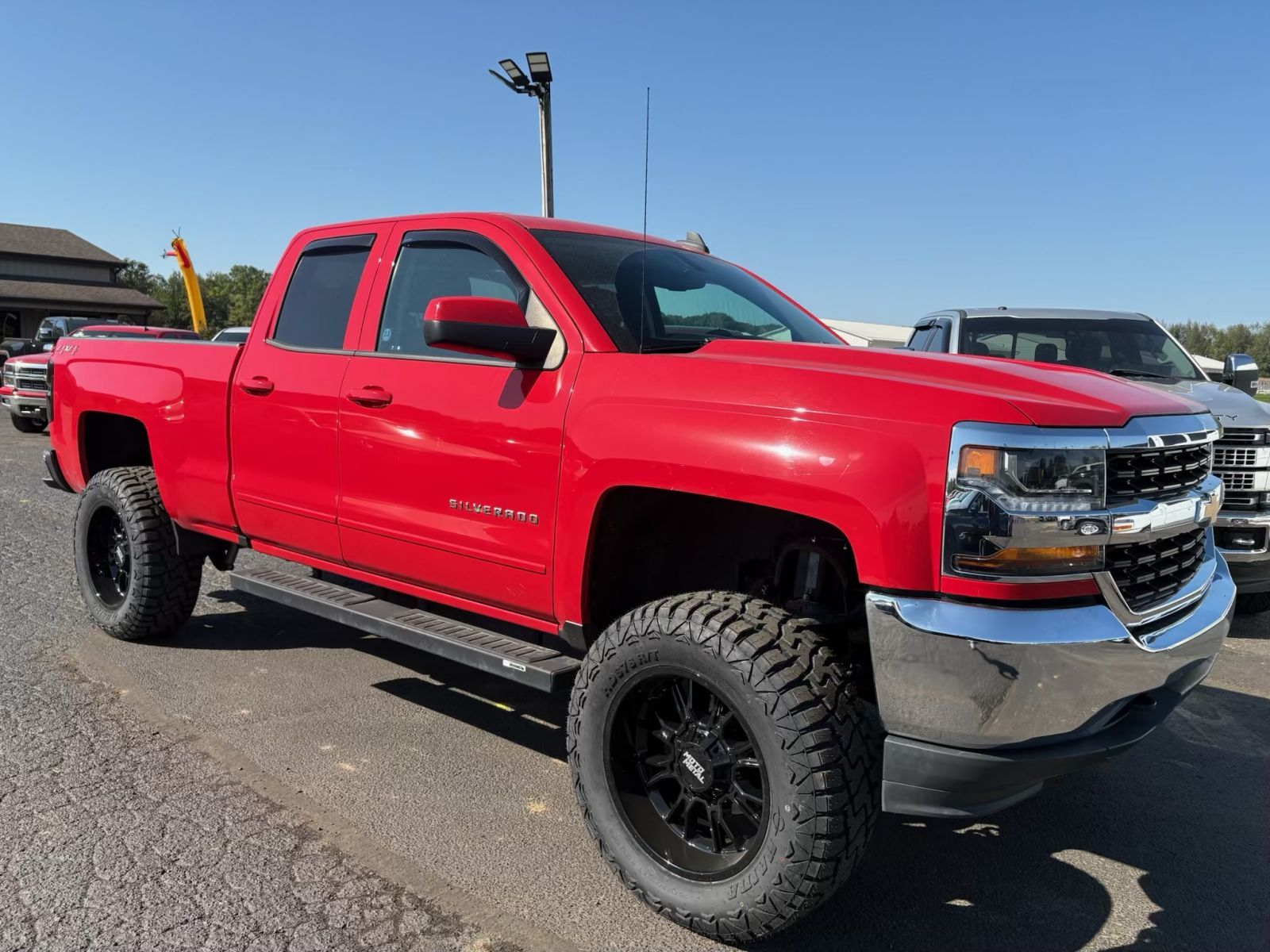 2005 Chevrolet Silverado 1500 Z71, W2879, Photo 1