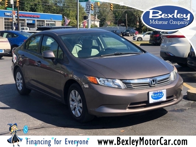 2012 Toyota Camry LE, BC3895, Photo 1