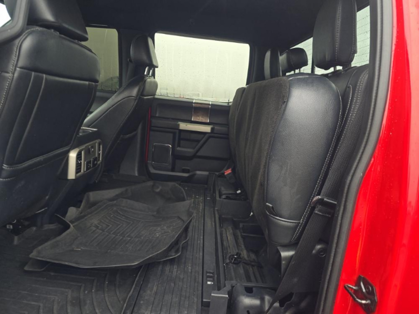 2022 Ford F250 Crew Cab Lariat 4WD 6.7L V8 T-Diesel, 39948, Photo