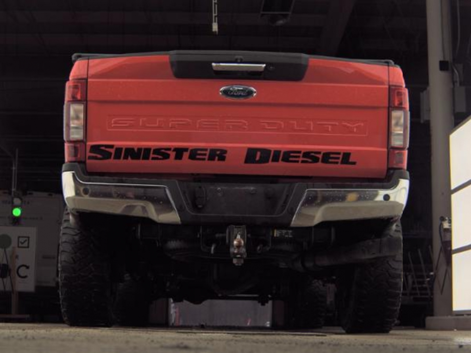 2022 Ford F250 Crew Cab Lariat 4WD 6.7L V8 T-Diesel, 39948, Photo