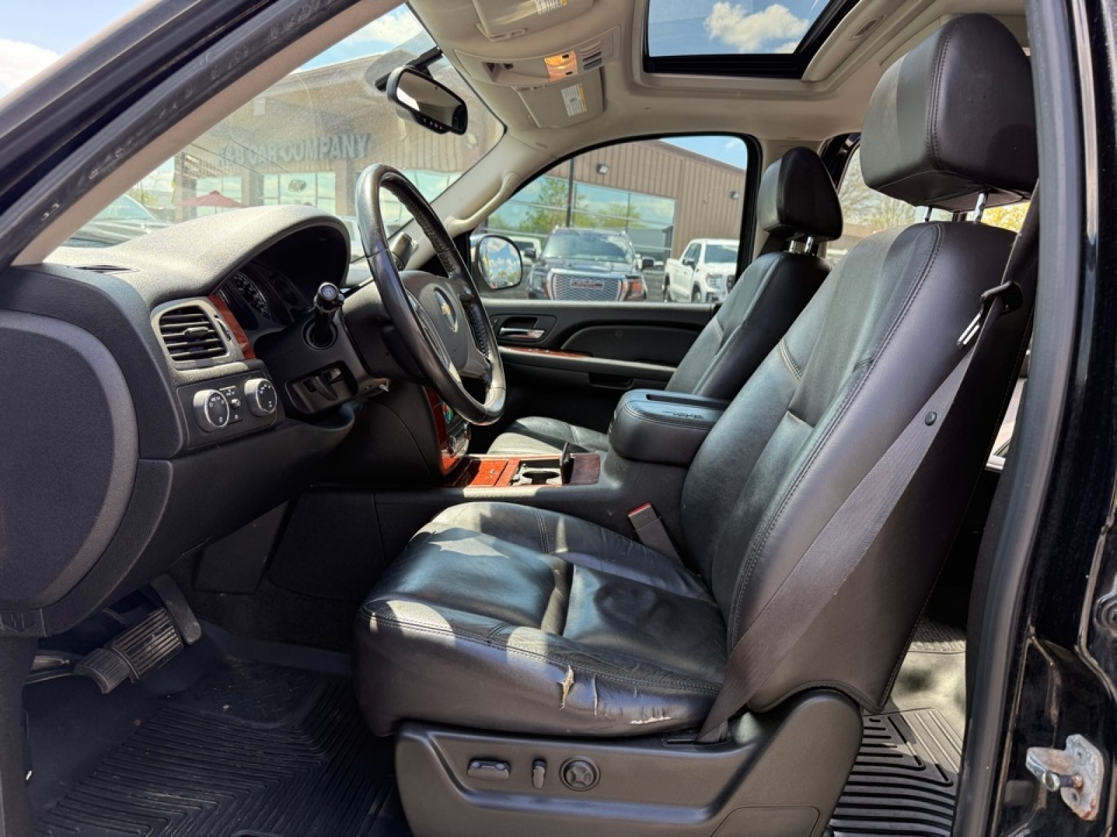 2009 Chevrolet Tahoe LTZ, 39652A, Photo