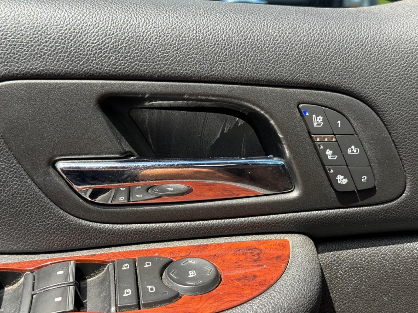 2009 Chevrolet Tahoe LTZ, 39652A, Photo