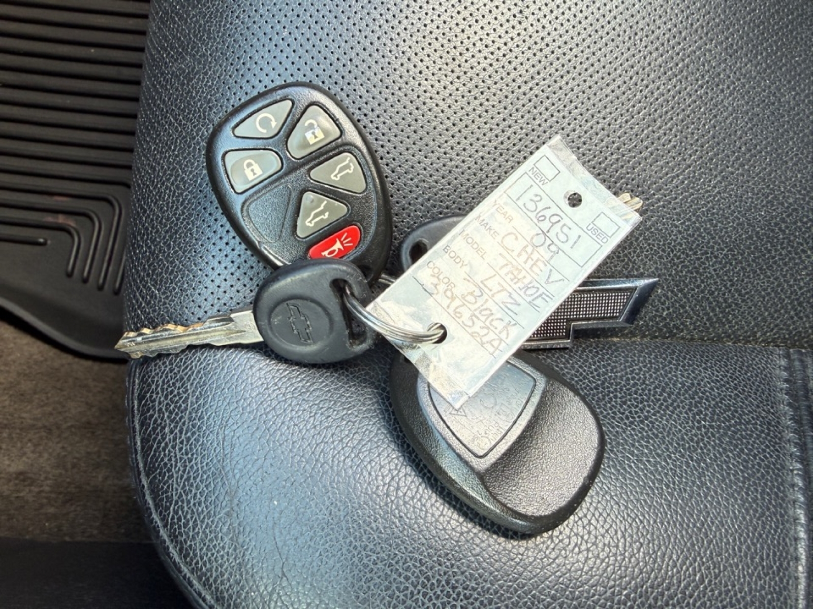 2009 Chevrolet Tahoe LTZ, 39652A, Photo