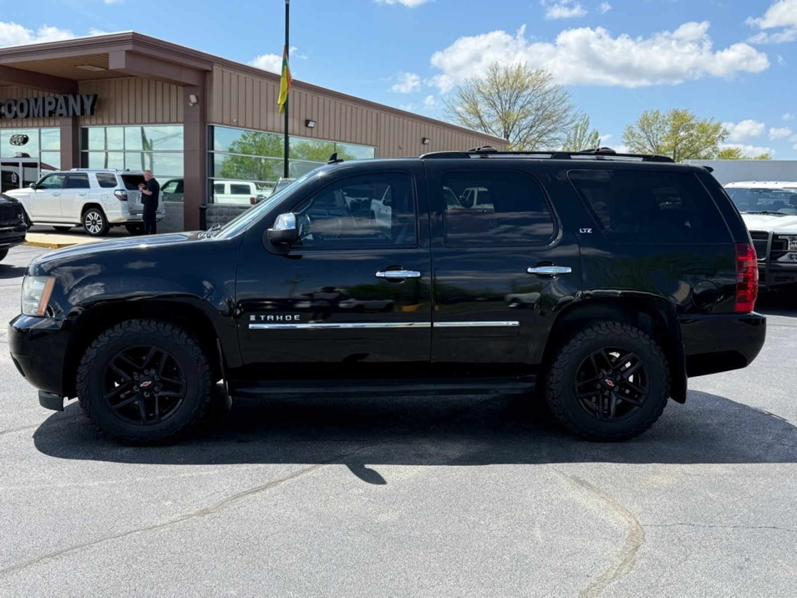 2009 Chevrolet Tahoe LTZ, 39652A, Photo