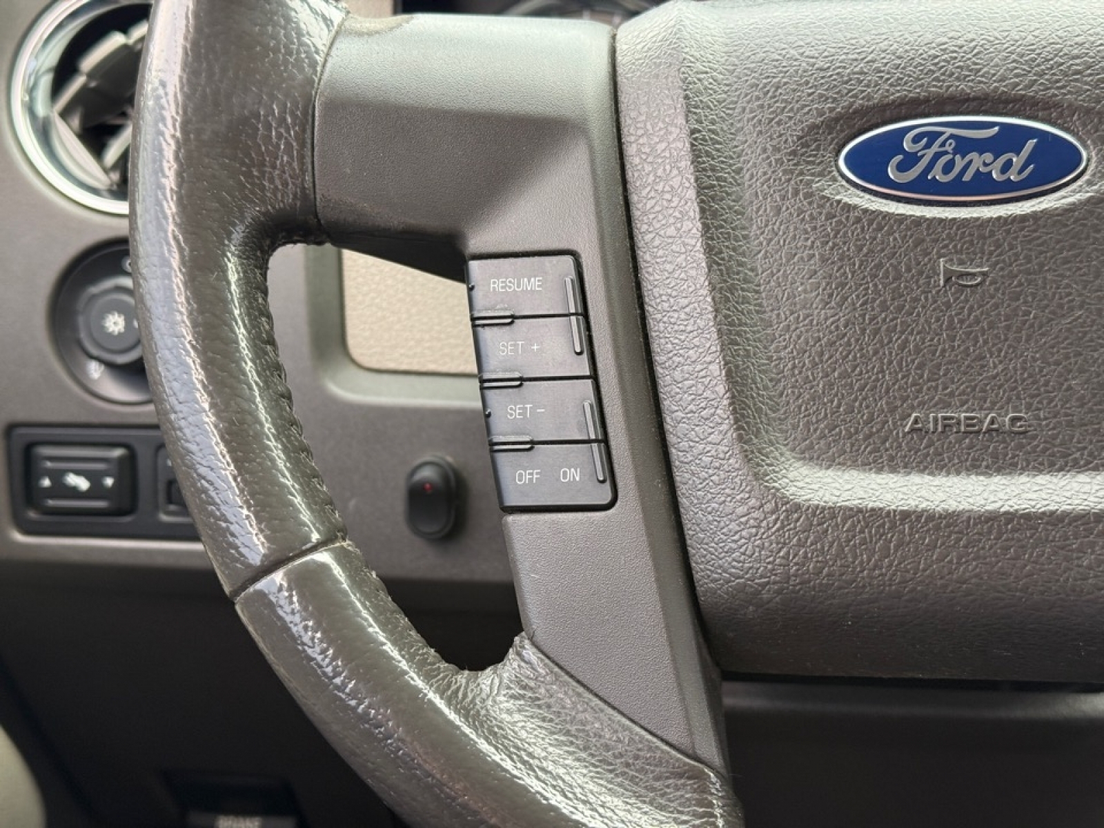 2010 Ford F-150 XL, 39153A, Photo