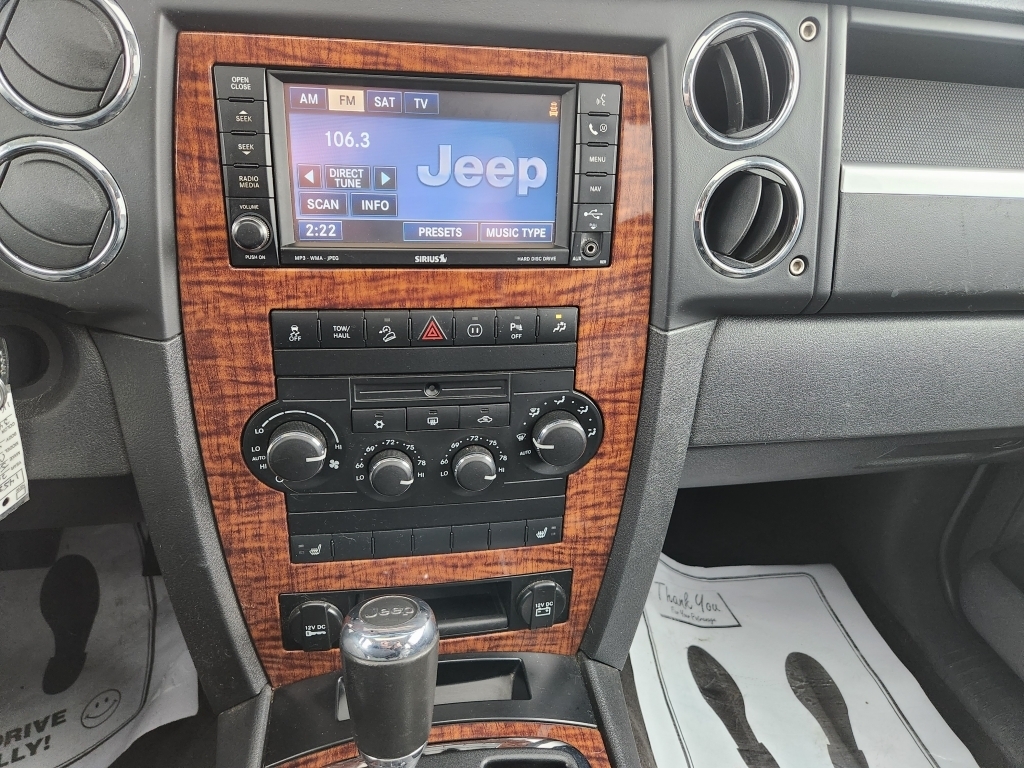 2010 Jeep Commander Limited, 39594B, Photo