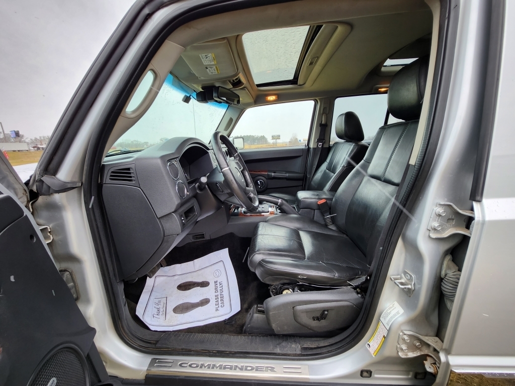 2010 Jeep Commander Limited, 39594B, Photo