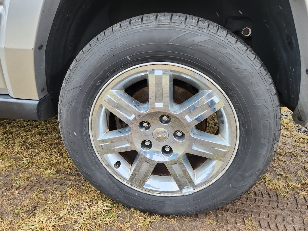 2010 Jeep Commander Limited, 39594B, Photo