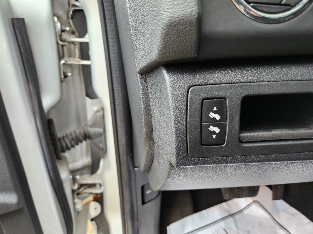 2010 Jeep Commander Limited, 39594B, Photo