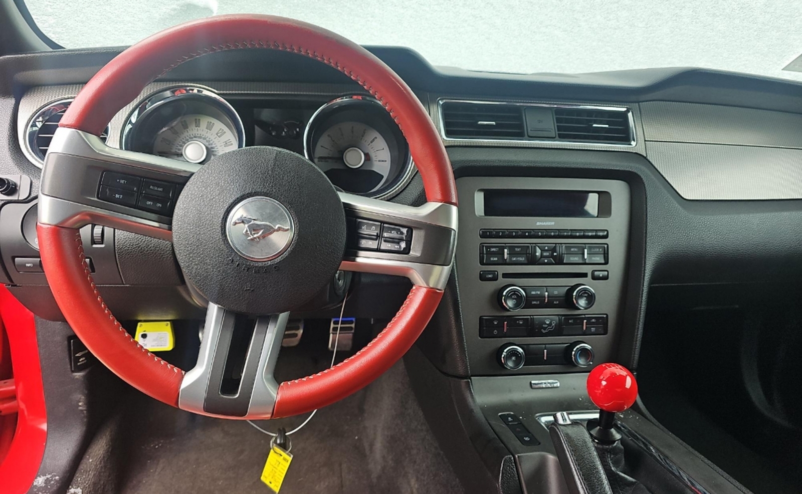 2011 Ford Mustang GT, 39646, Photo