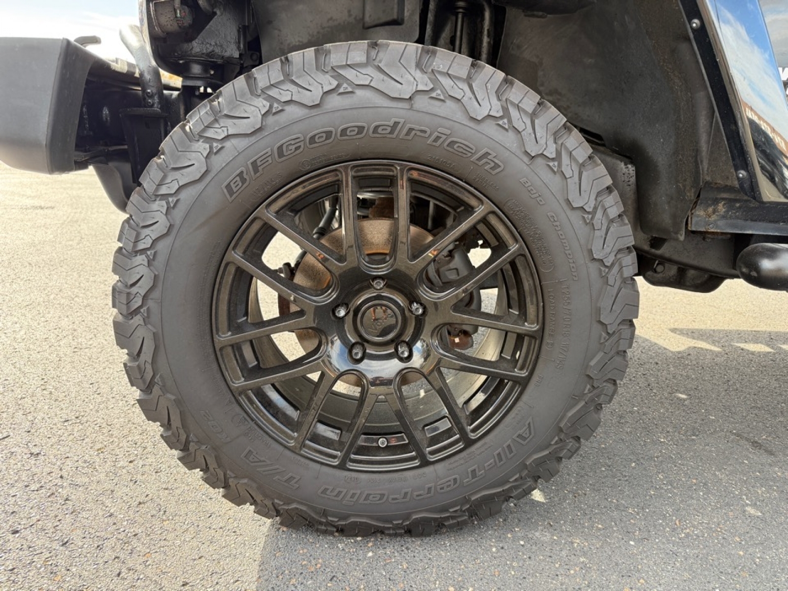 2011 Jeep Wrangler Unlimited Sahara, 38894, Photo