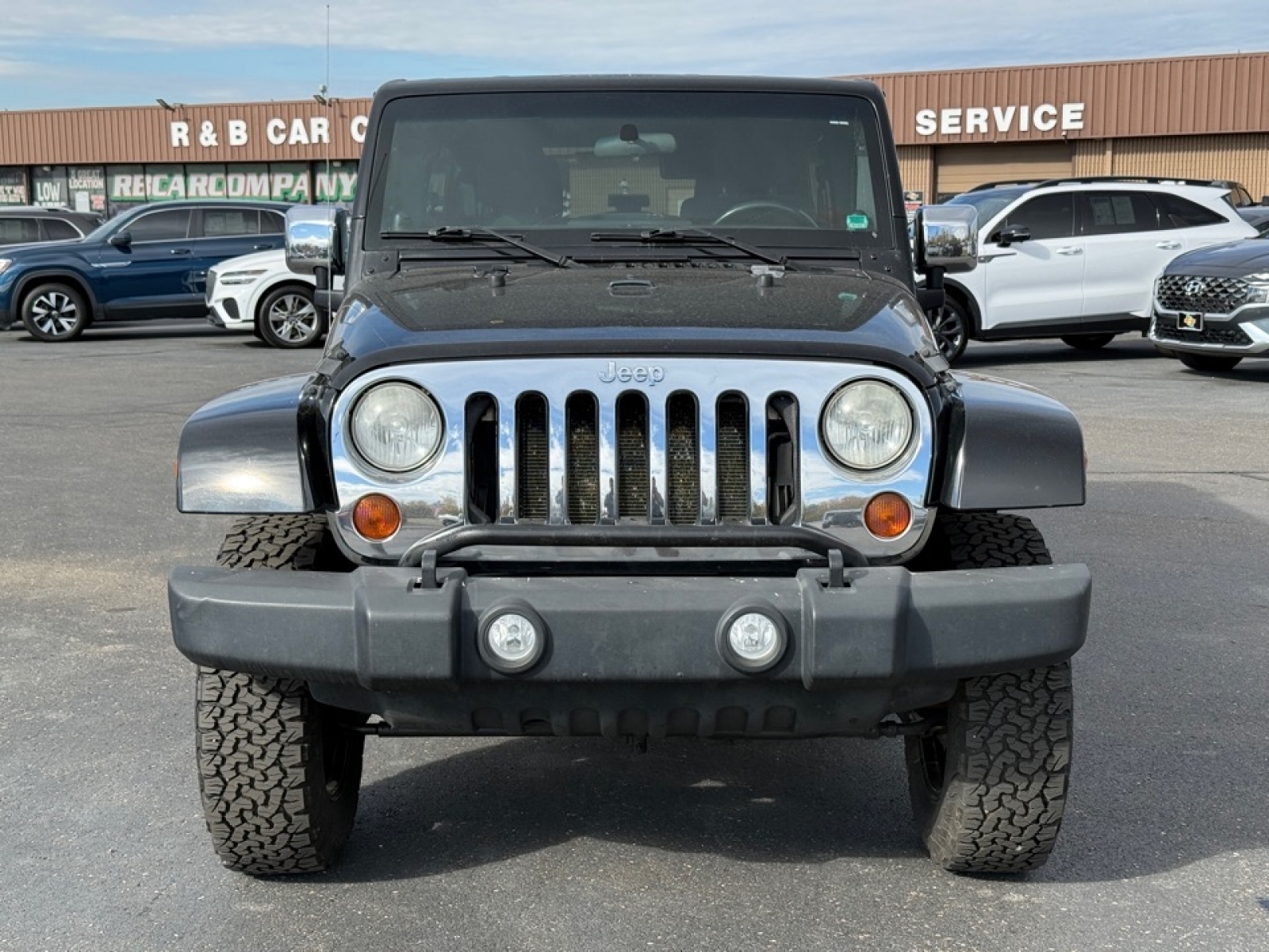 2011 Jeep Wrangler Unlimited Sahara, 38894, Photo