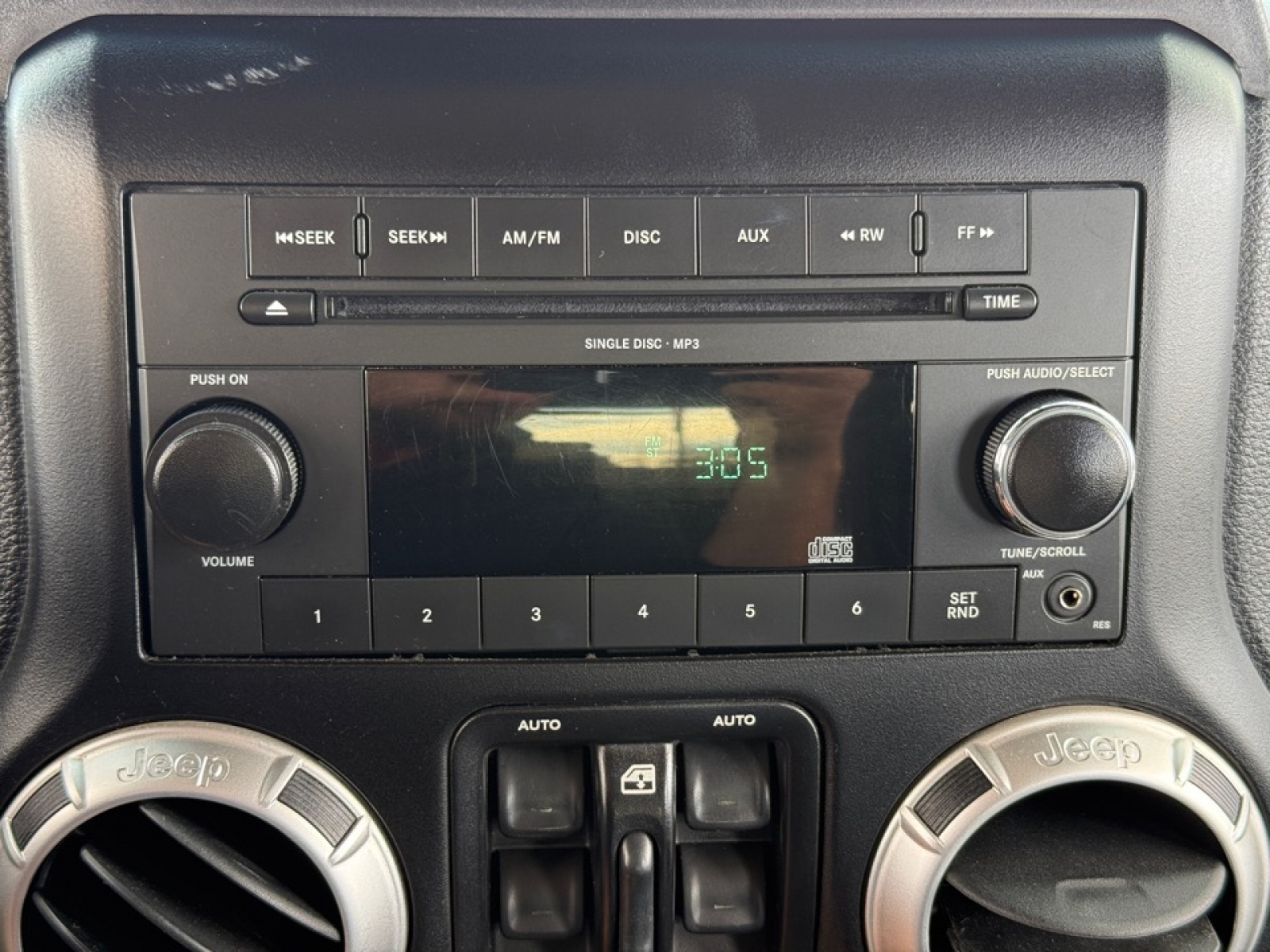 2011 Jeep Wrangler Unlimited Sahara, 38894, Photo