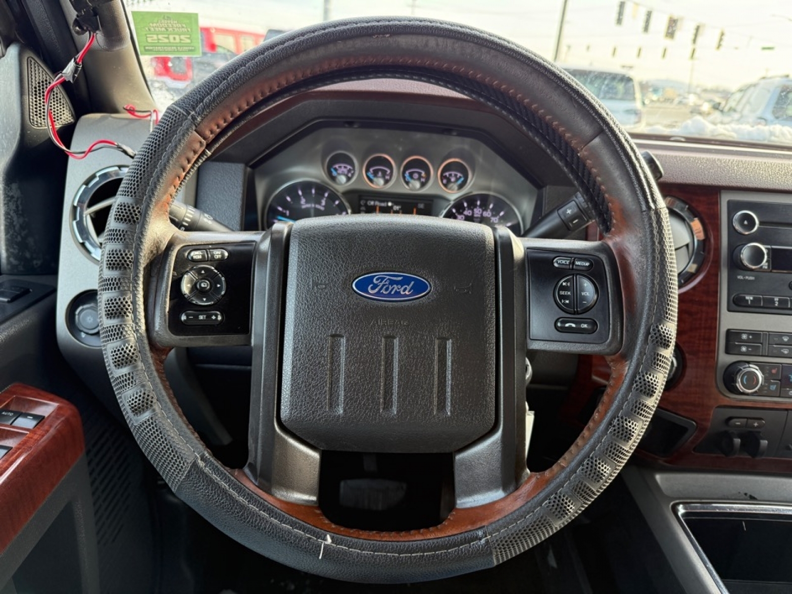 2012 Ford F-250 LARIAT, 38606C, Photo