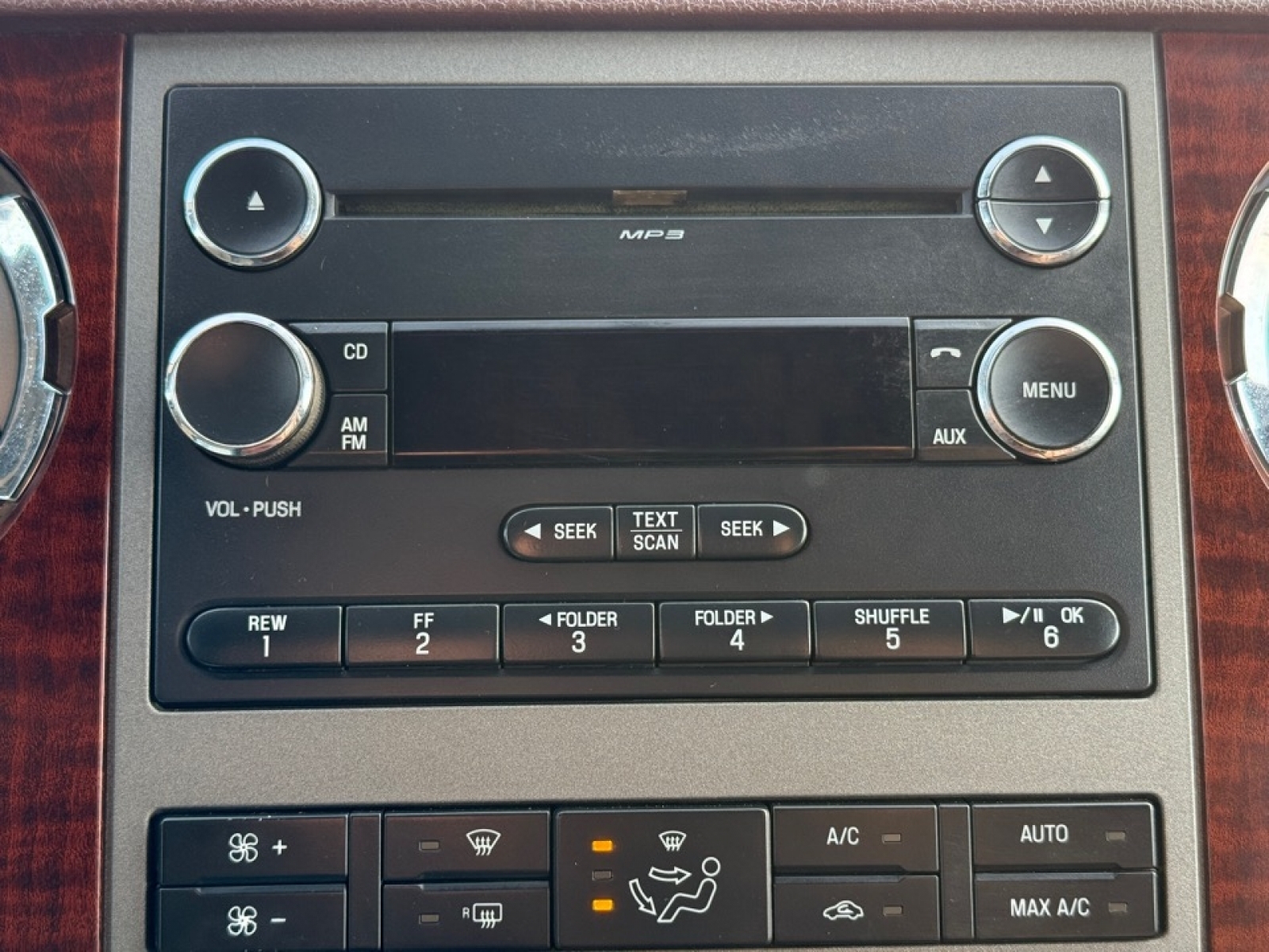 2012 Ford F-250 LARIAT, 38606C, Photo