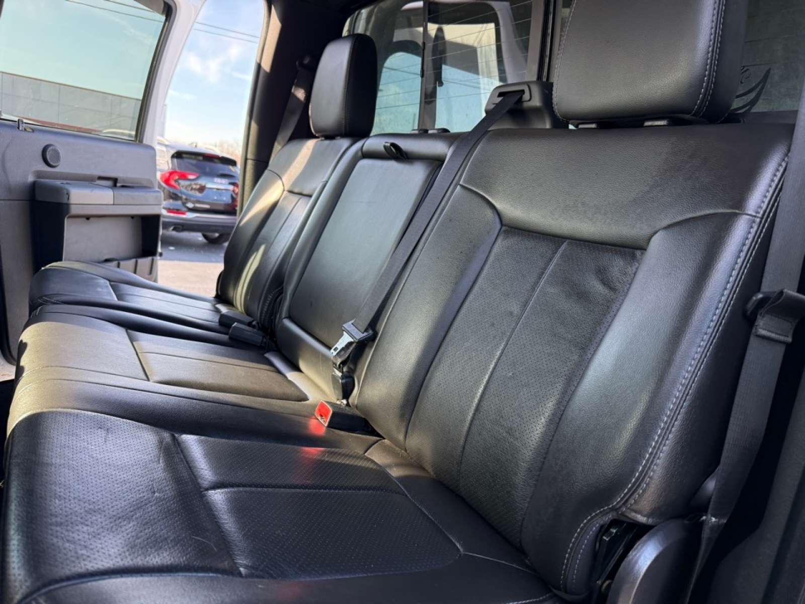 2012 Ford F-350 LARIAT, 38801X, Photo