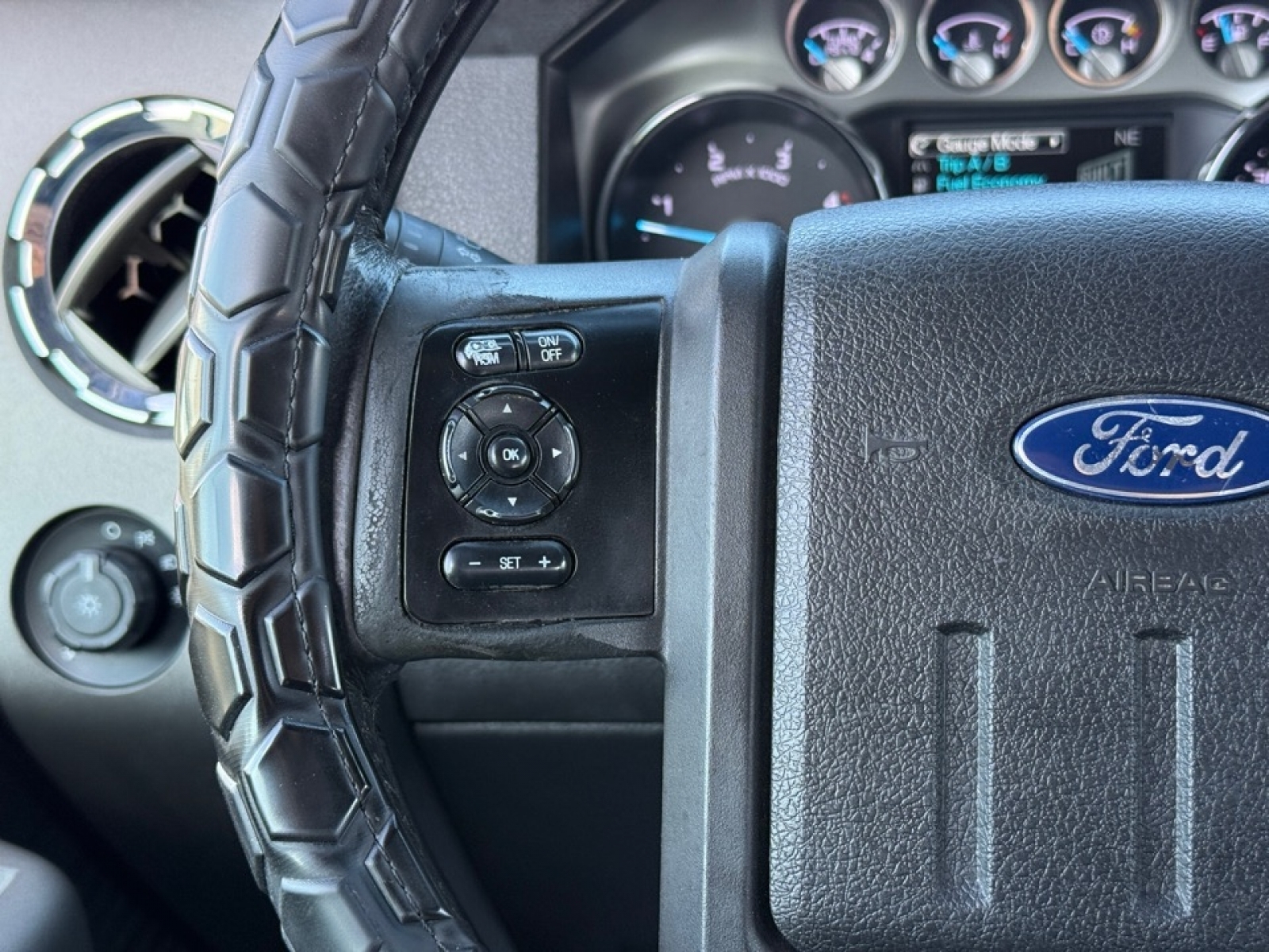 2012 Ford F-350 LARIAT, 38801X, Photo