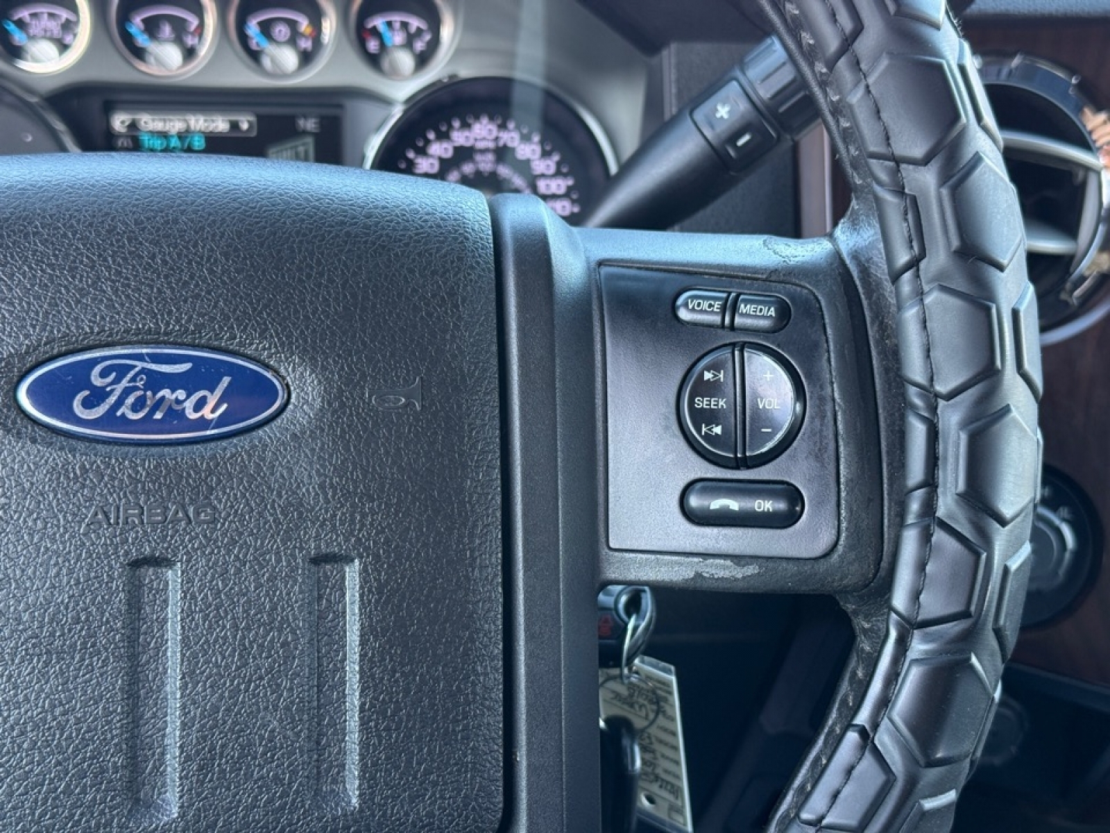 2012 Ford F-350 LARIAT, 38801X, Photo