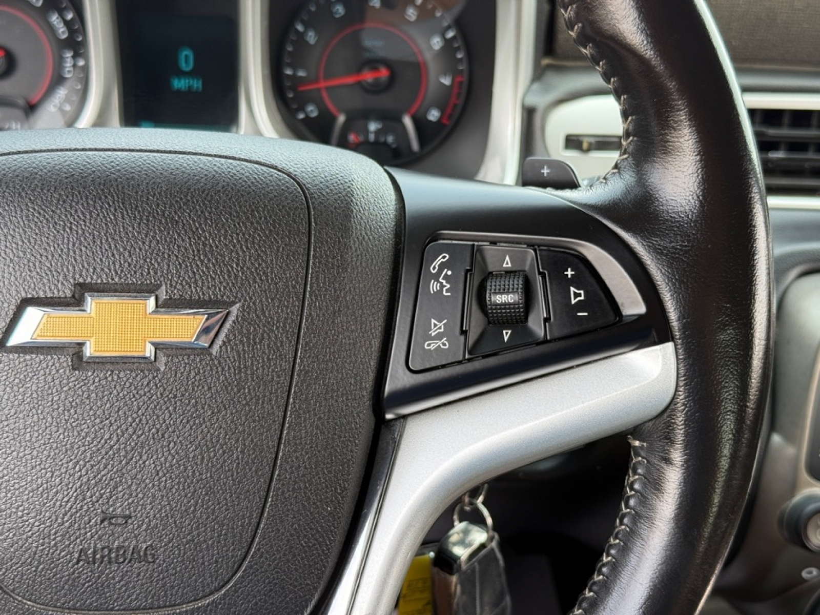 2013 Chevrolet Camaro 1LT photo 22