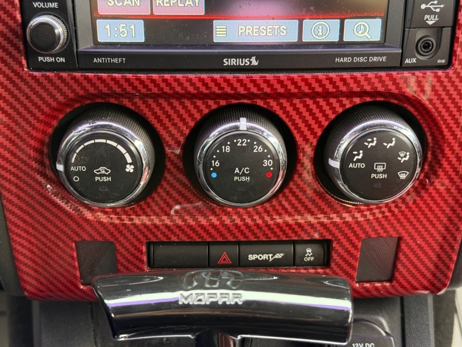 2013 Dodge Challenger SXT, 39112B, Photo