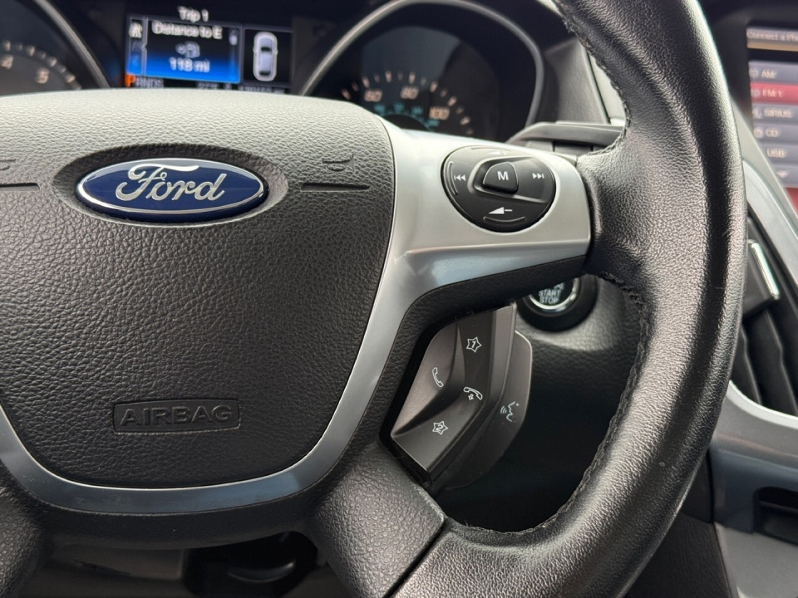 2013 Ford Focus Titanium, 38935X, Photo
