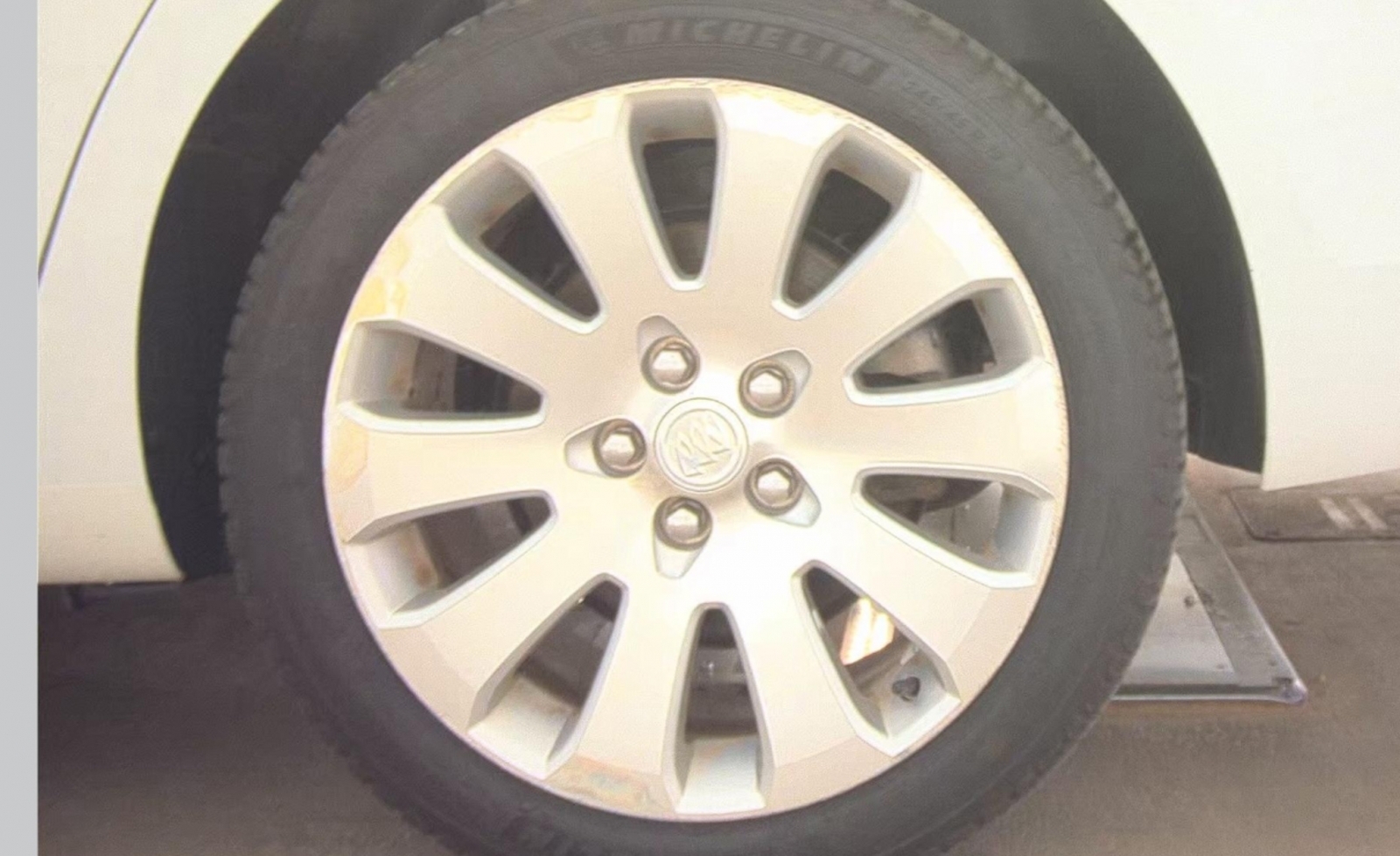 2014 Buick LaCrosse Leather Group, 39879, Photo