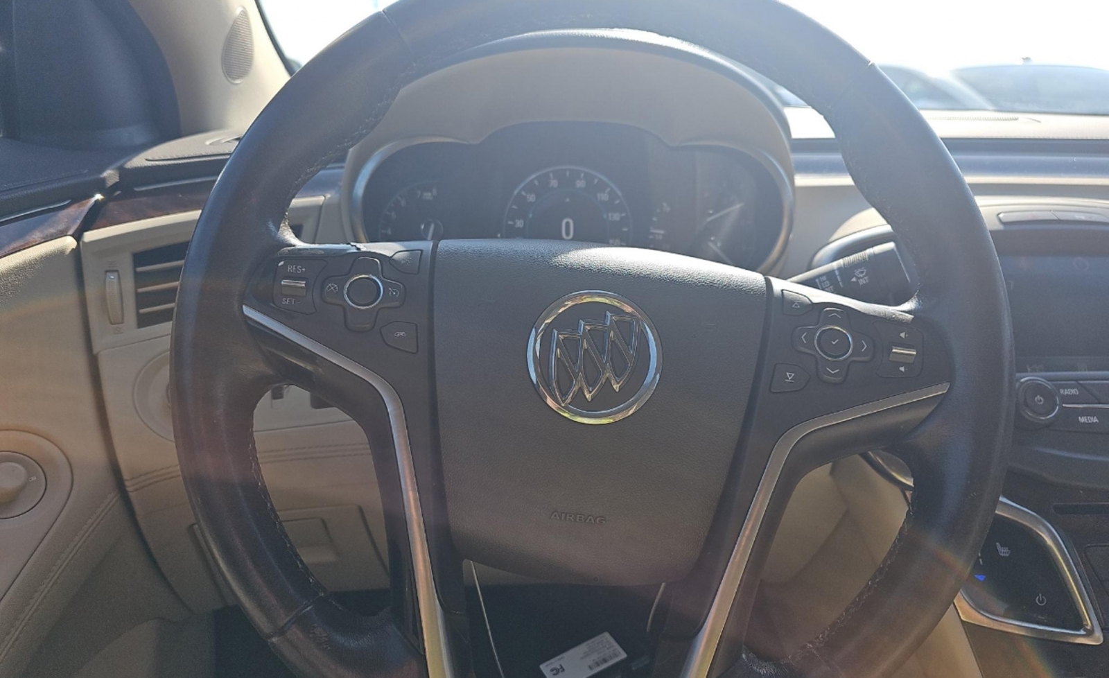 2014 Buick LaCrosse Leather Group, 39879, Photo