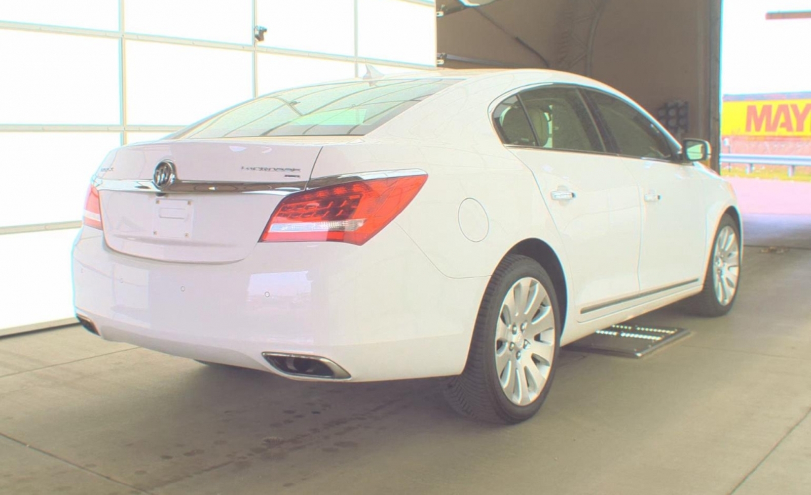 2014 Buick LaCrosse Leather Group, 39879, Photo