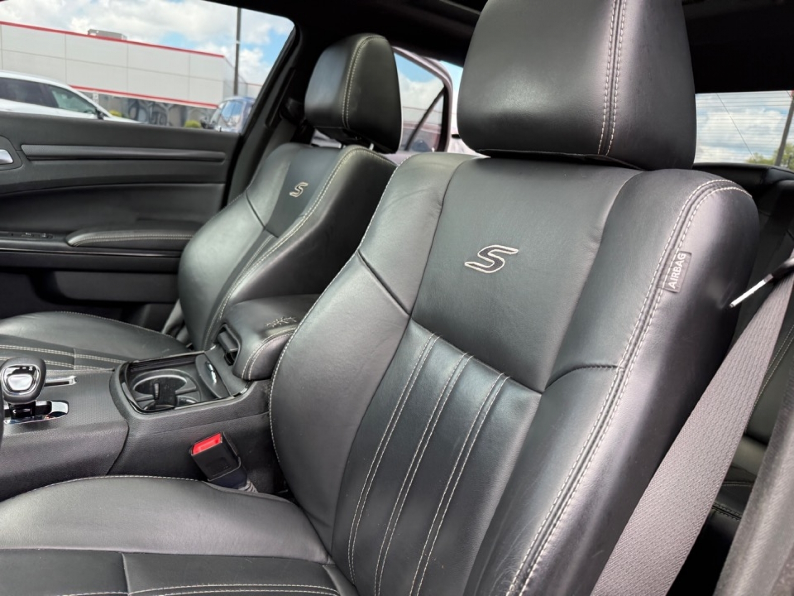 2014 Chrysler 300 300S, 39862, Photo