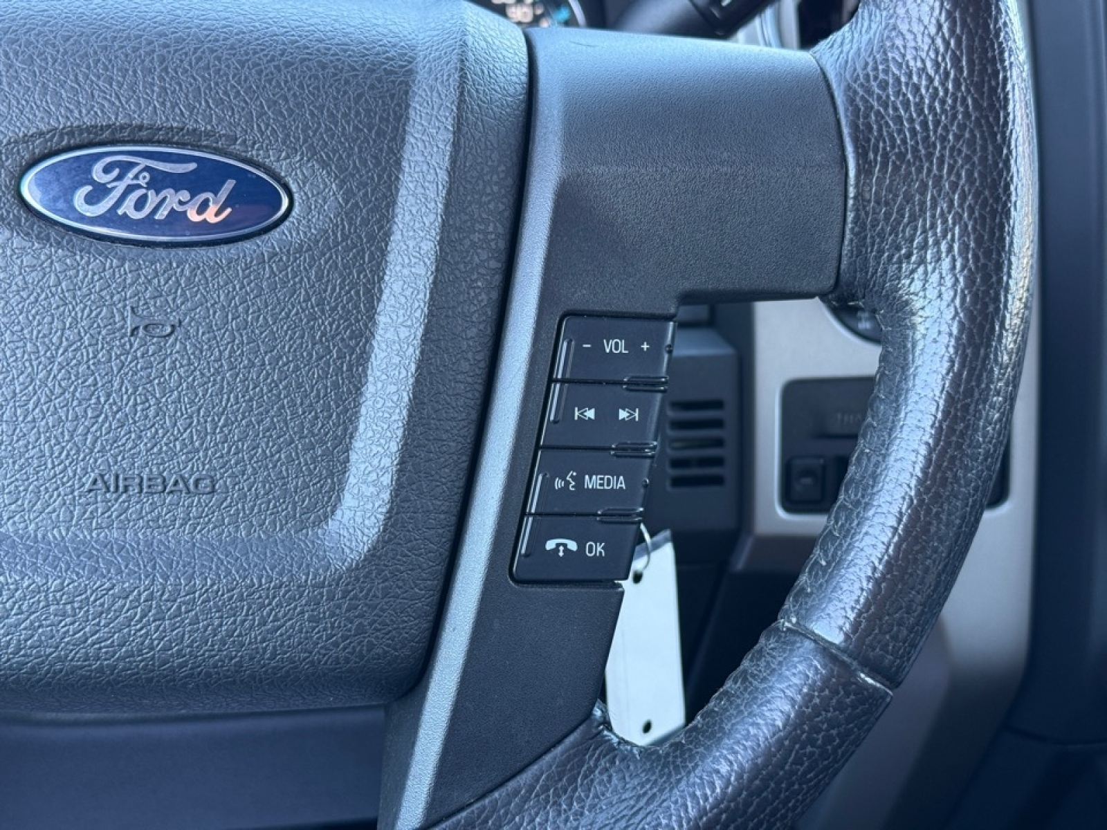 2014 Ford F-150 XLT, 39103, Photo