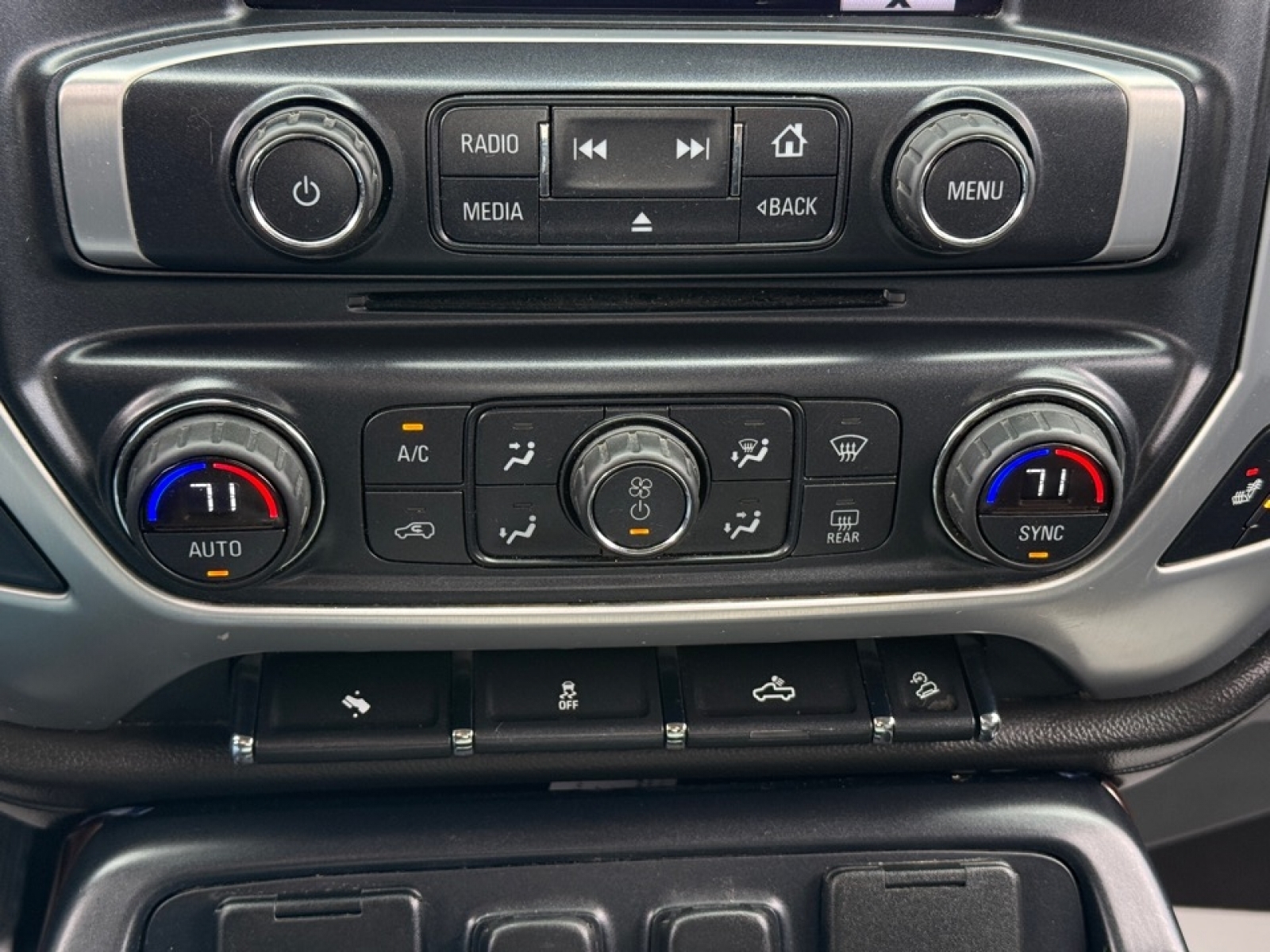 2014 GMC Sierra 1500 SLT, 39142B, Photo