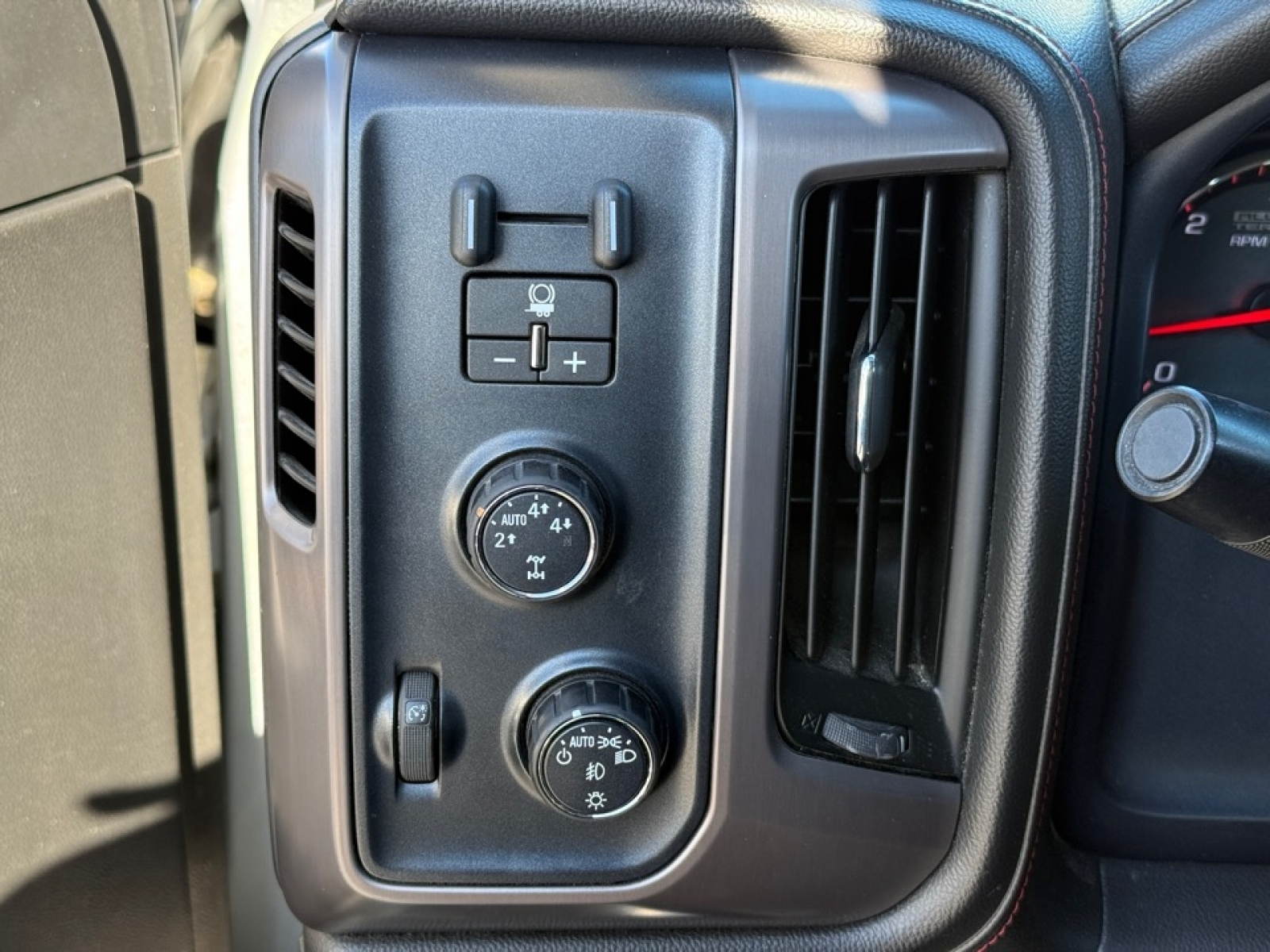 2014 GMC Sierra 1500 SLT, 39226, Photo