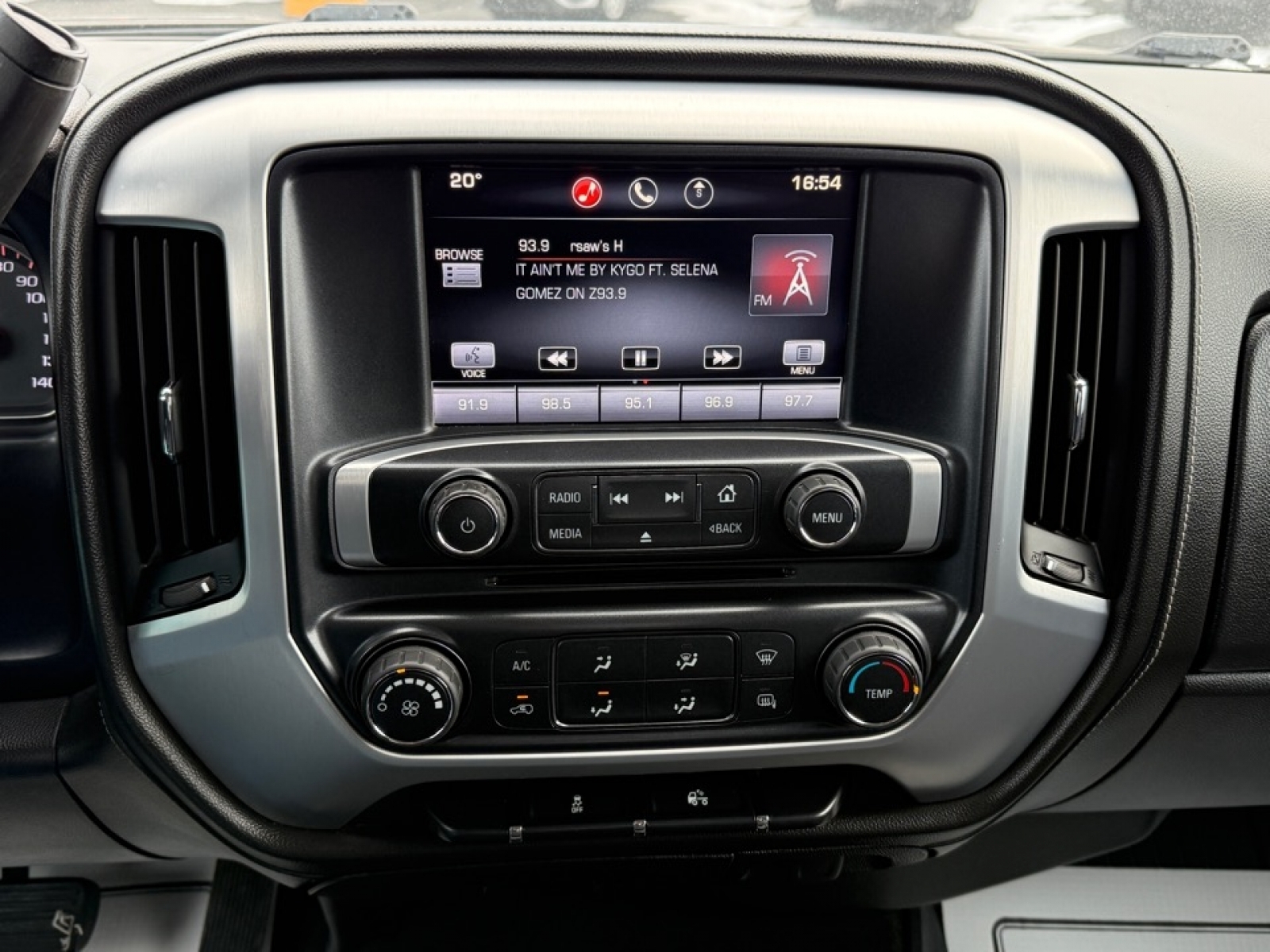 2014 GMC Sierra 1500 SLE, 39345, Photo