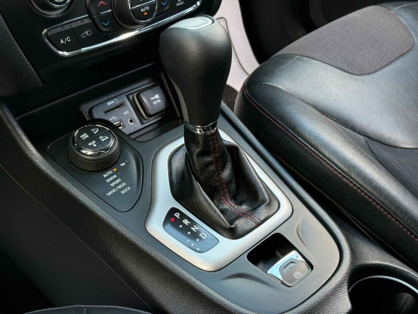 2014 Jeep Cherokee Trailhawk, 39710, Photo
