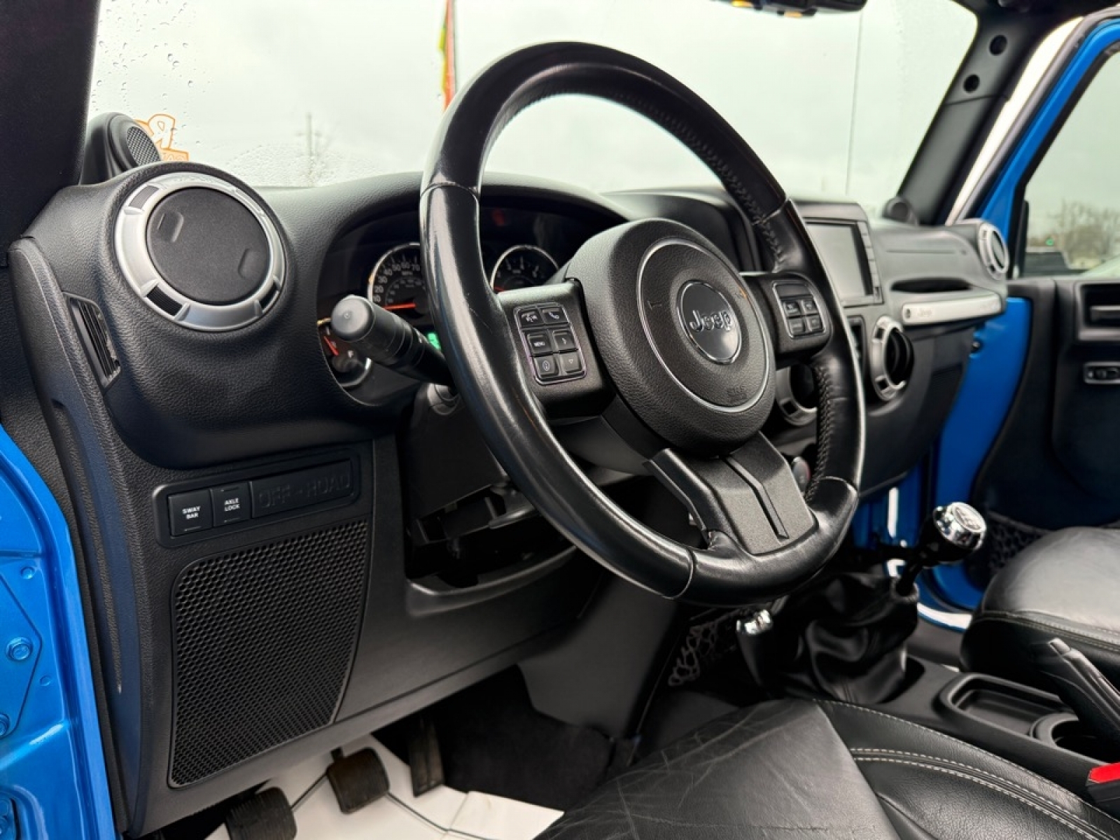 2014 Jeep Wrangler Unlimited Rubicon, 39104, Photo