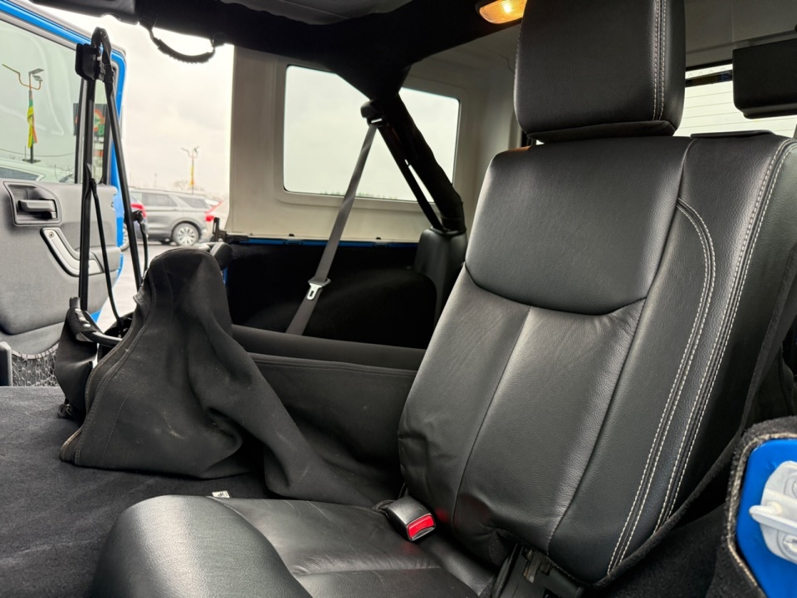 2014 Jeep Wrangler Unlimited Rubicon, 39104, Photo