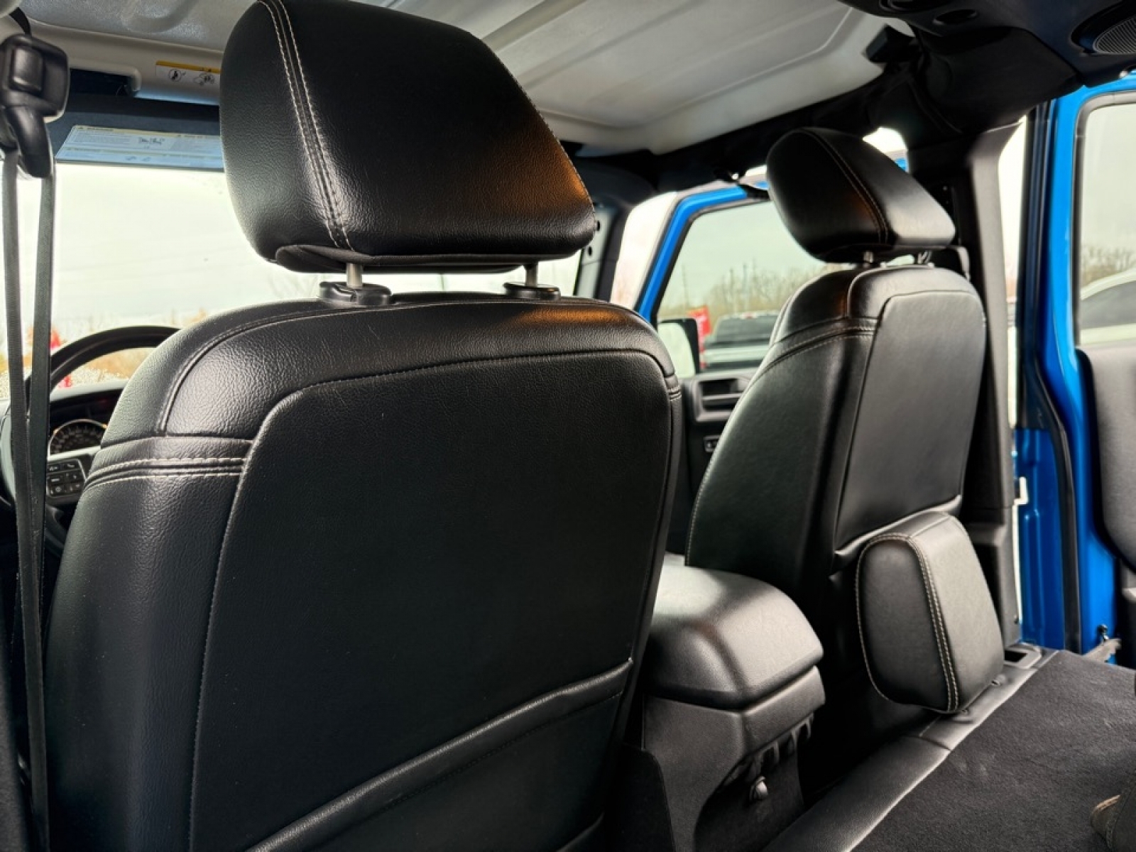 2014 Jeep Wrangler Unlimited Rubicon, 39104, Photo