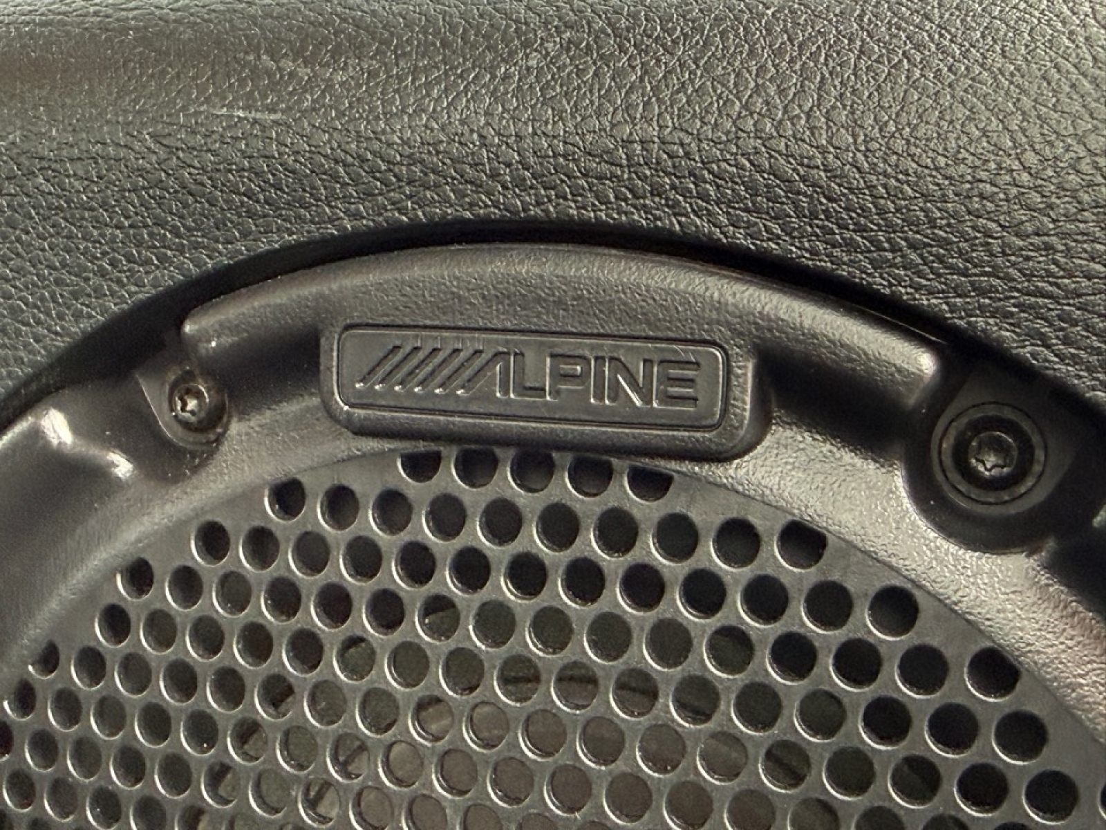 2014 Jeep Wrangler Unlimited Rubicon, 39104, Photo