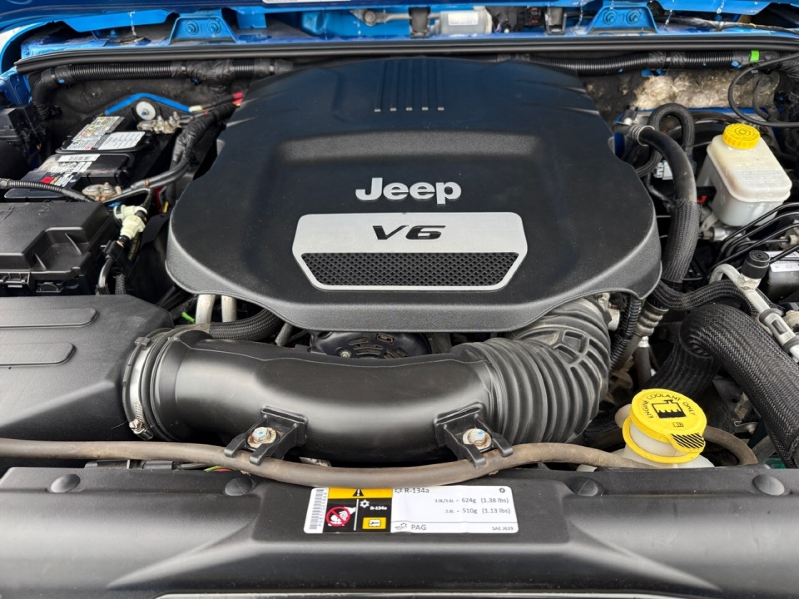 2014 Jeep Wrangler Unlimited Rubicon, 39104, Photo